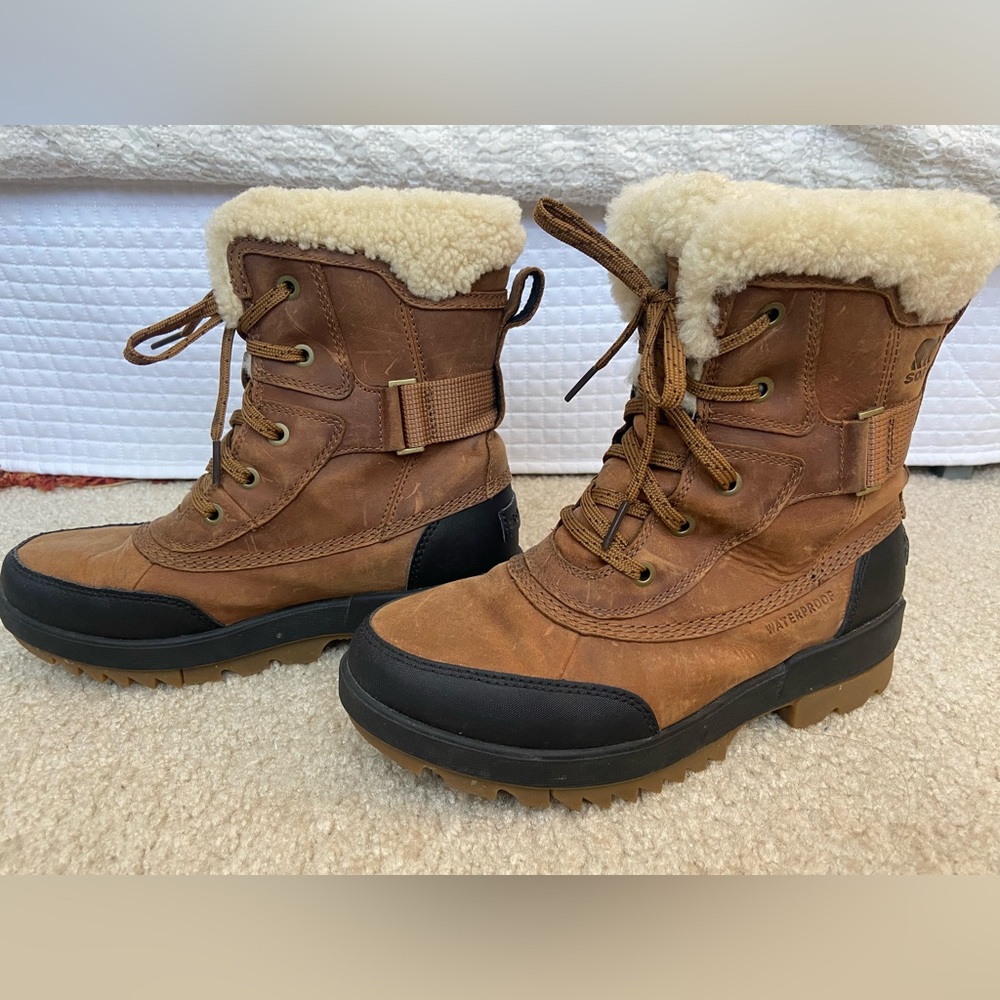 Sorel Brown and Black Winter Boots Fur Lined Waterproof size 7